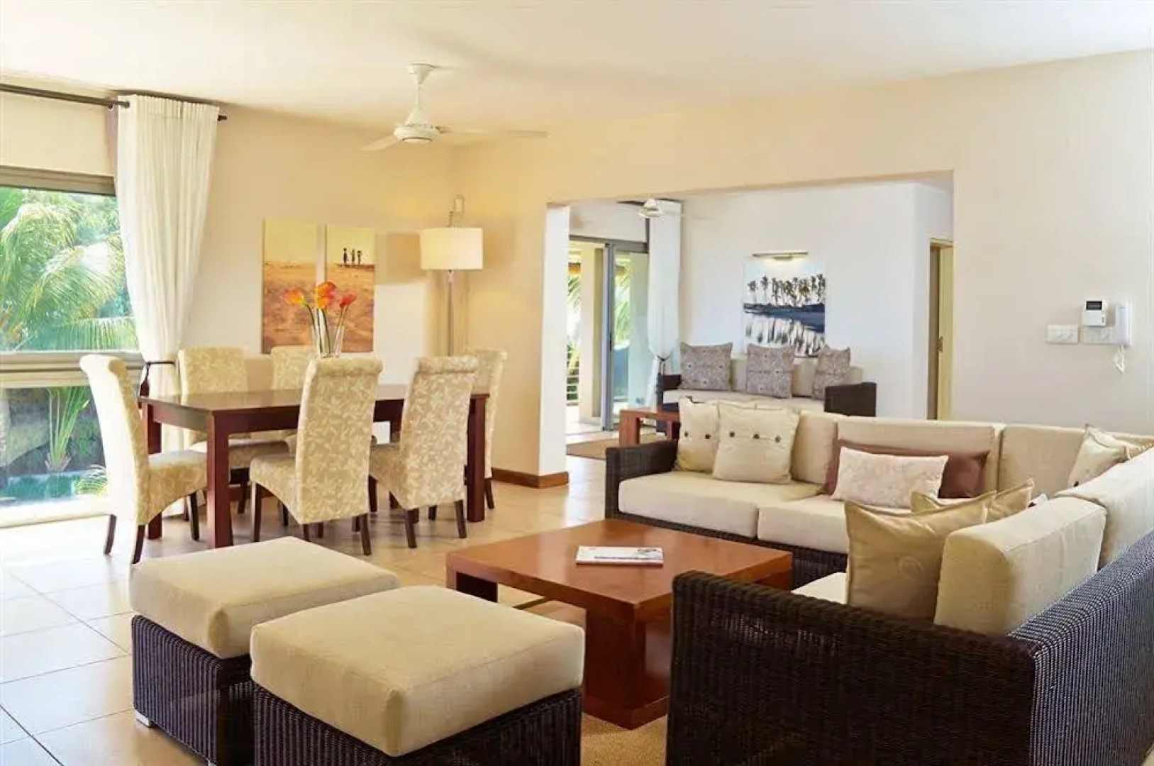 Bon Azur Elegant Suites & Penthouses