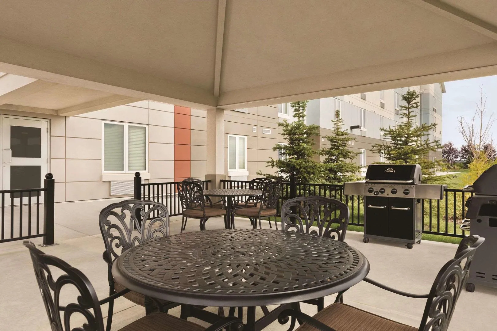 Park Inn by Radisson, Calgary Airport North, AB