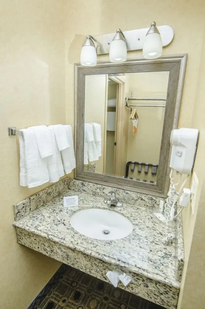 Quality Inn & Suites