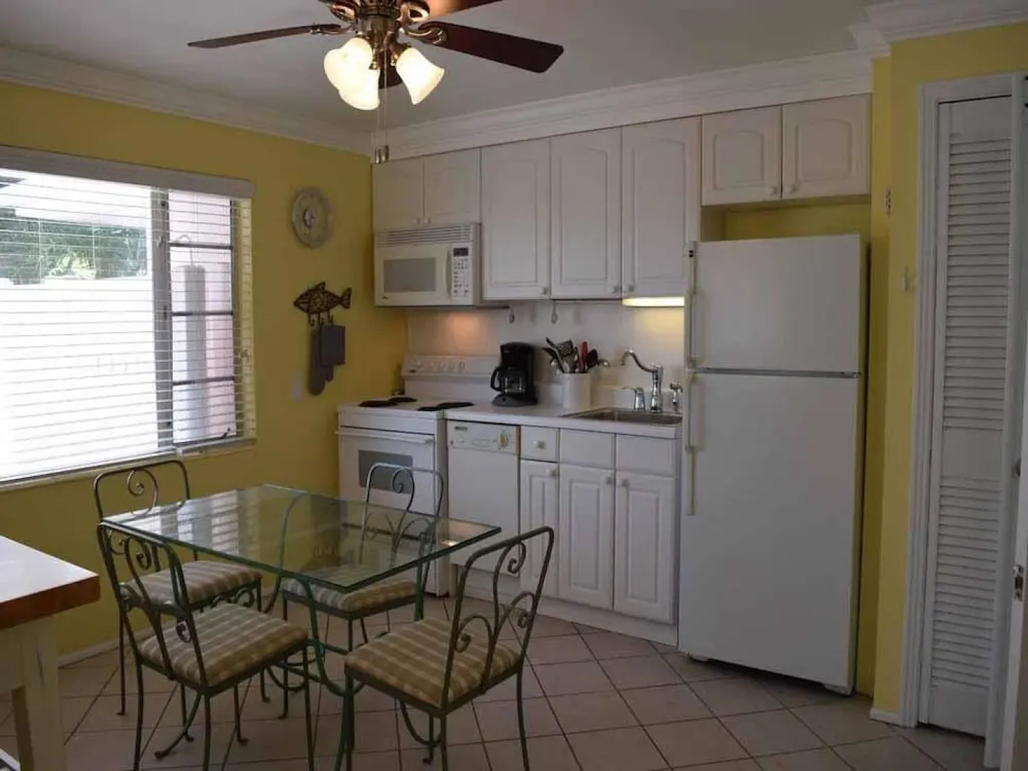 Anna Cabana Bungalow #1 by RedAwning