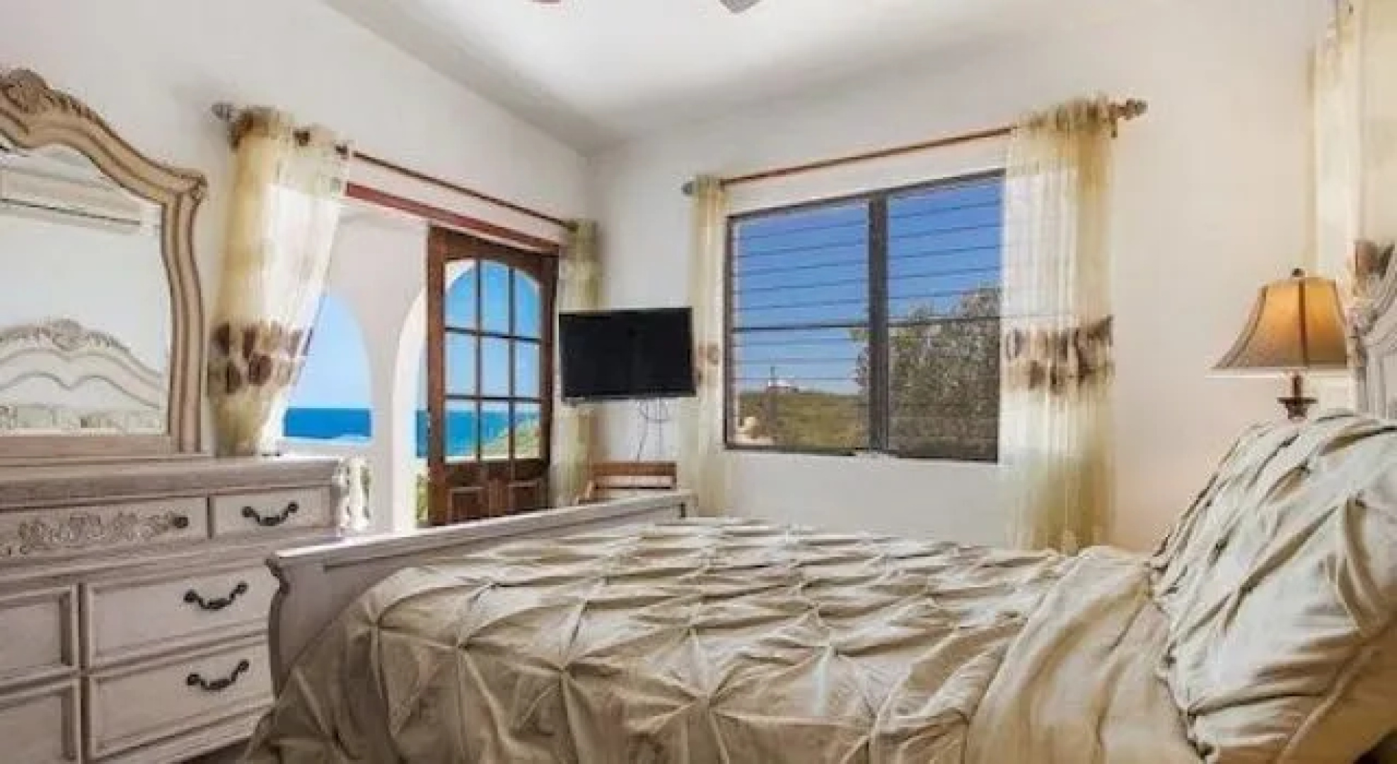 Secret's Oceanfront Vacation Villa