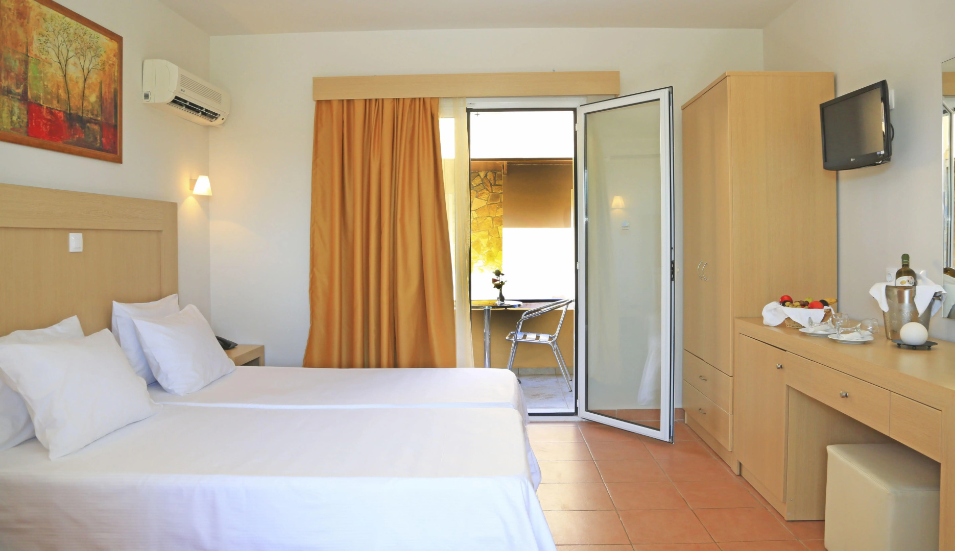 White Olive Marine Aquapark - All Inclusive