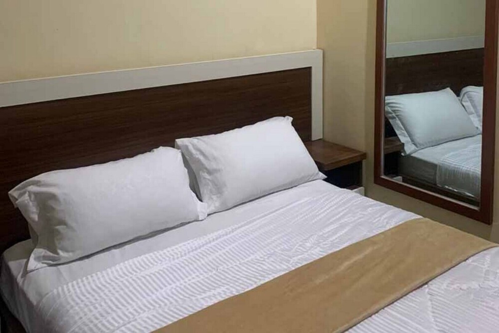 RedDoorz @ Kampkey Tanah Hitam