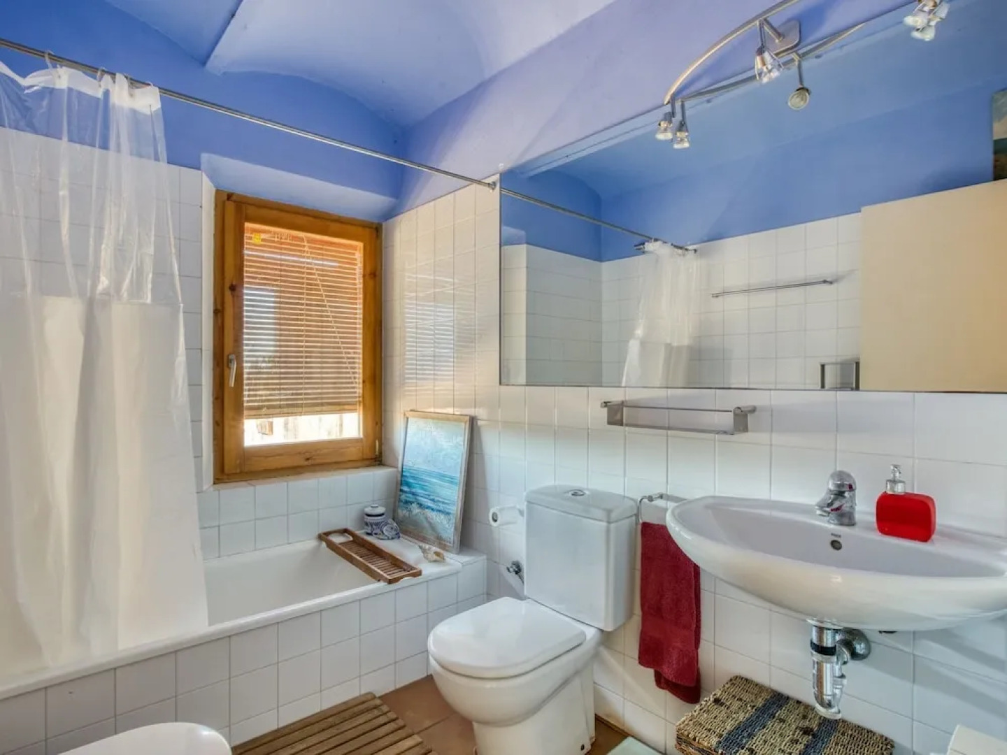 Traditional Holiday Home in Ventalló With Garden