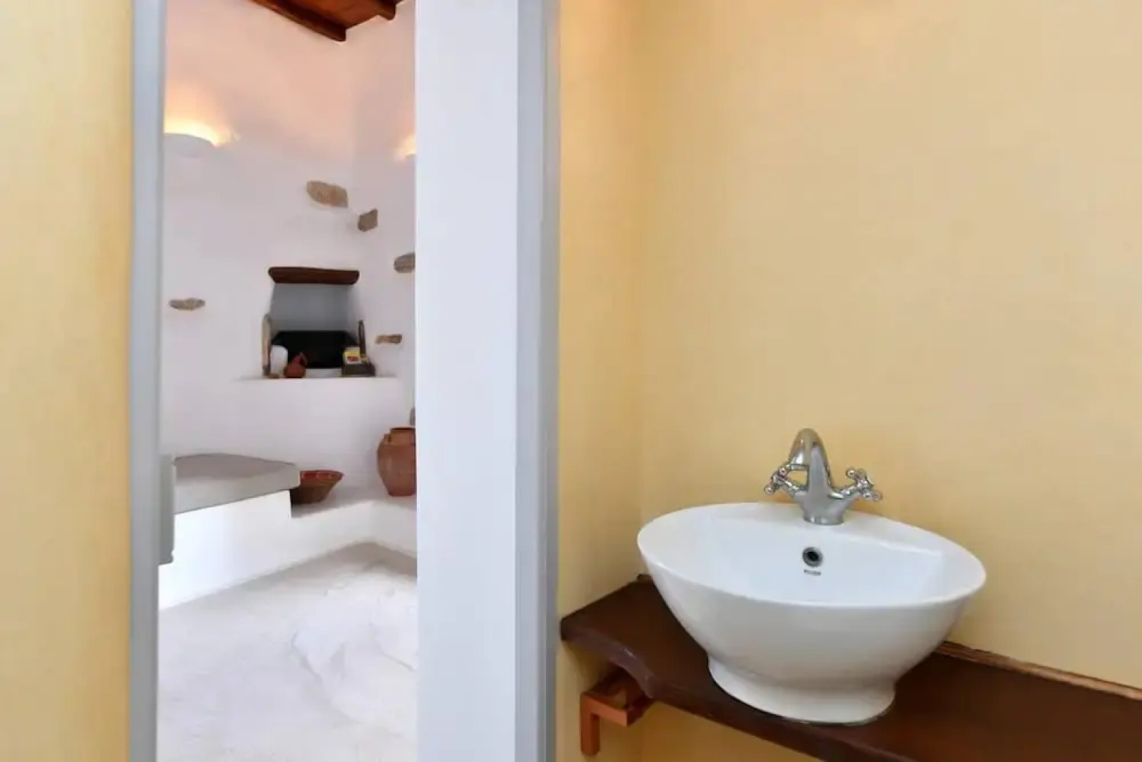 Kastro Cozy Guesthouse