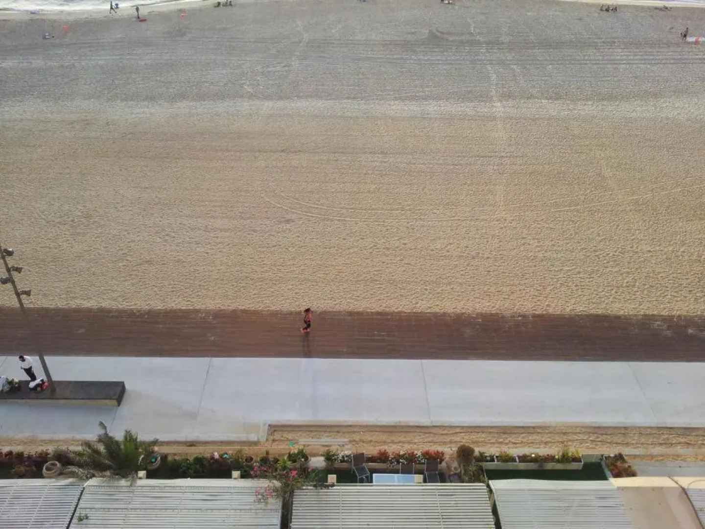 Colony Beach Apartment 705