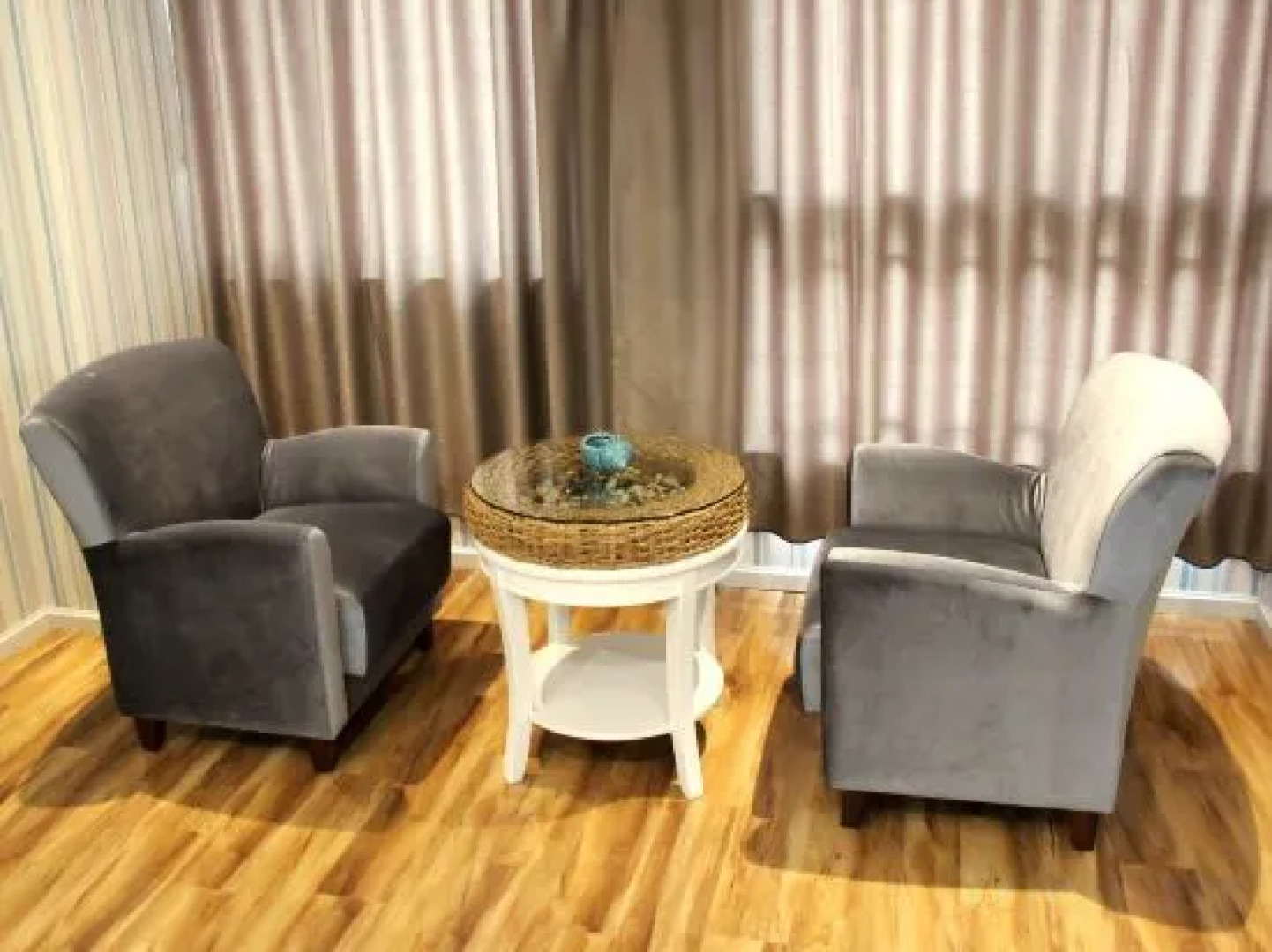 Jiayu Business Hotel