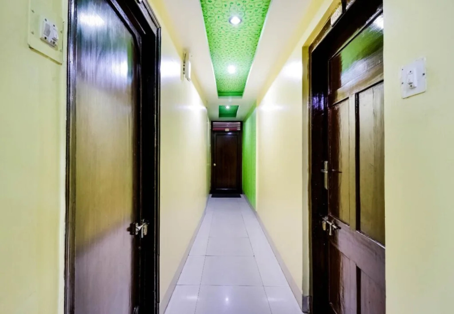 OYO Rooms Circular Road Valley View