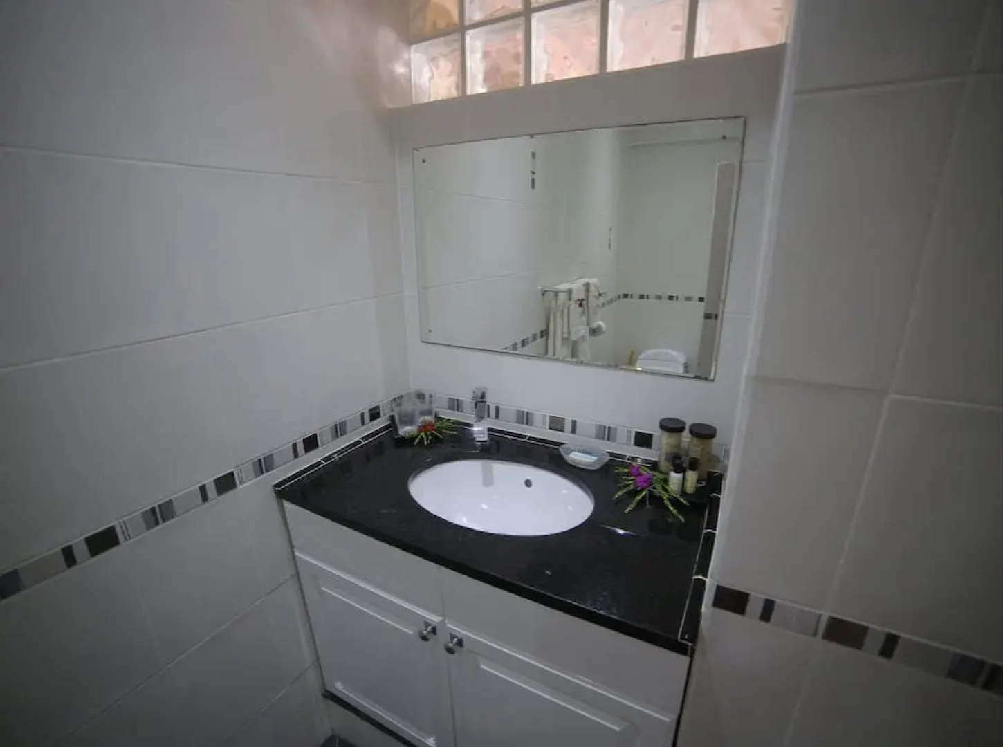 Rodney Bay Suites