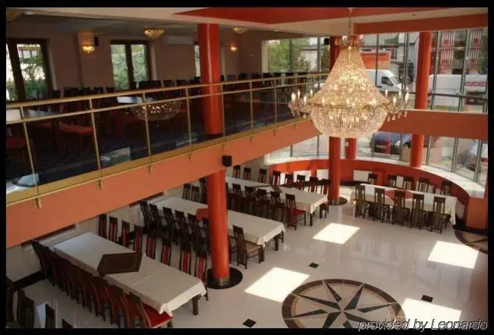 Hotel Vinci Airport