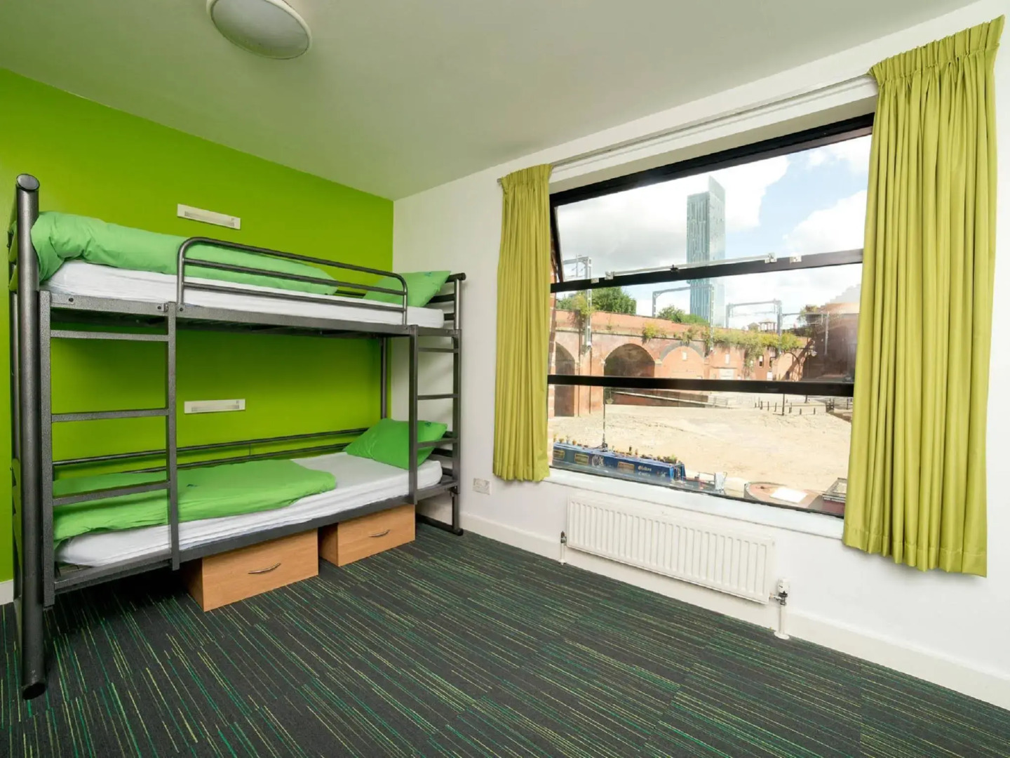 YHA Manchester - Hostel
