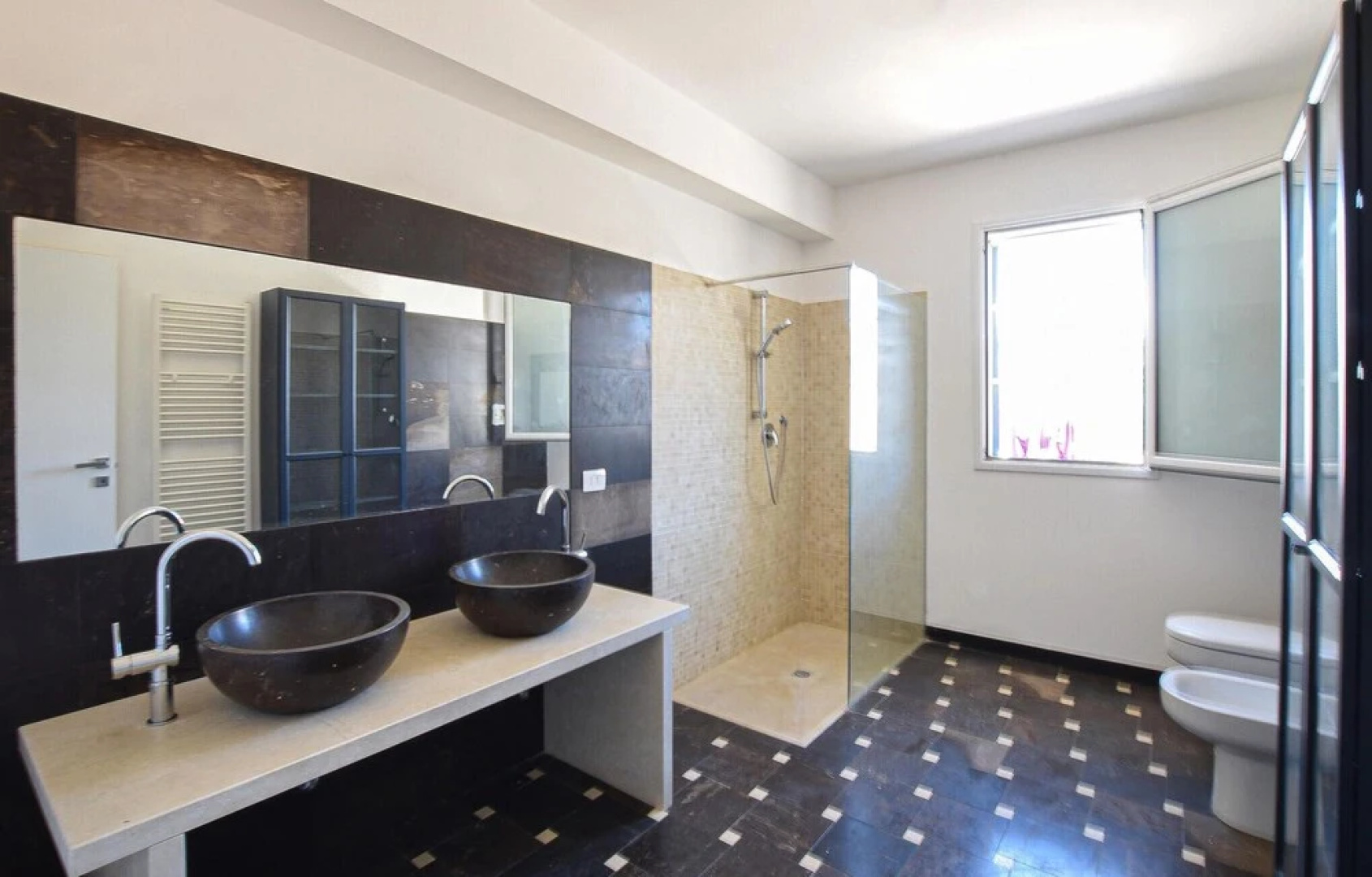 Amazing Home in Pellegrino With 4 Bedrooms and Wifi
