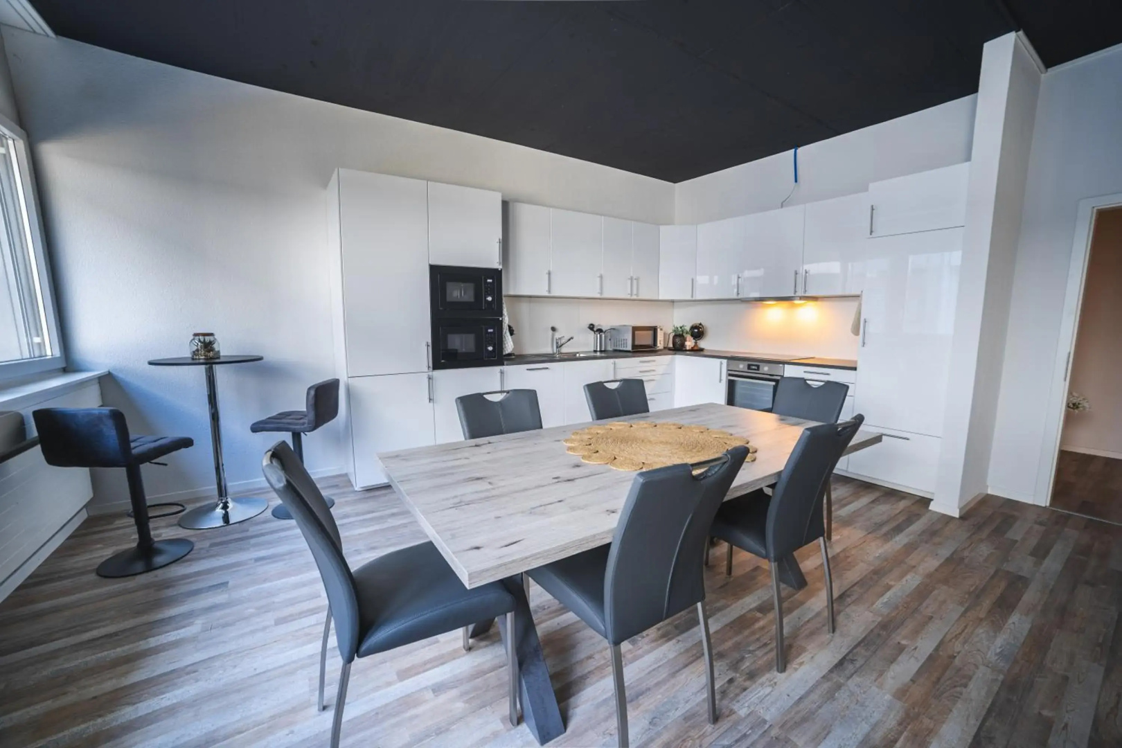 Pit Stop Apartments
