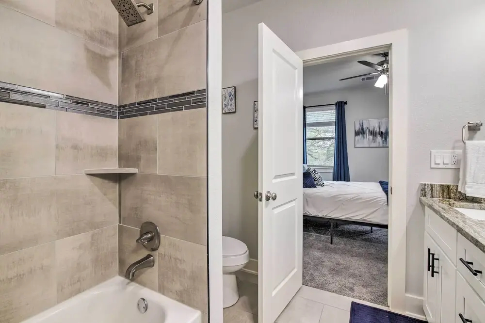 Lago Vista Townhome Near Lake Travis!