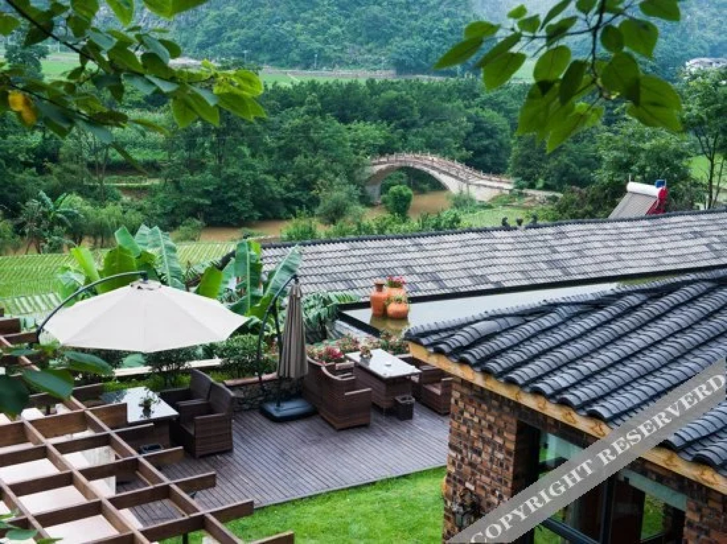 Fengxi Inn