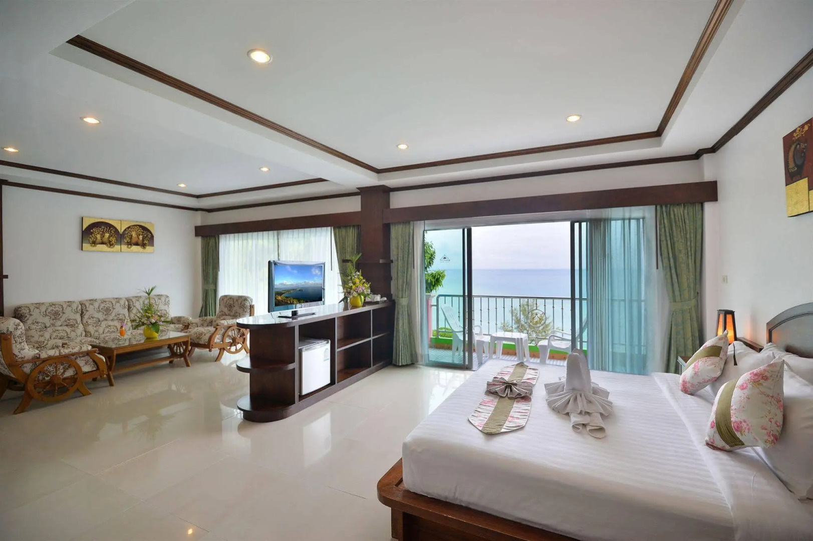 Tri Trang Beach Resort