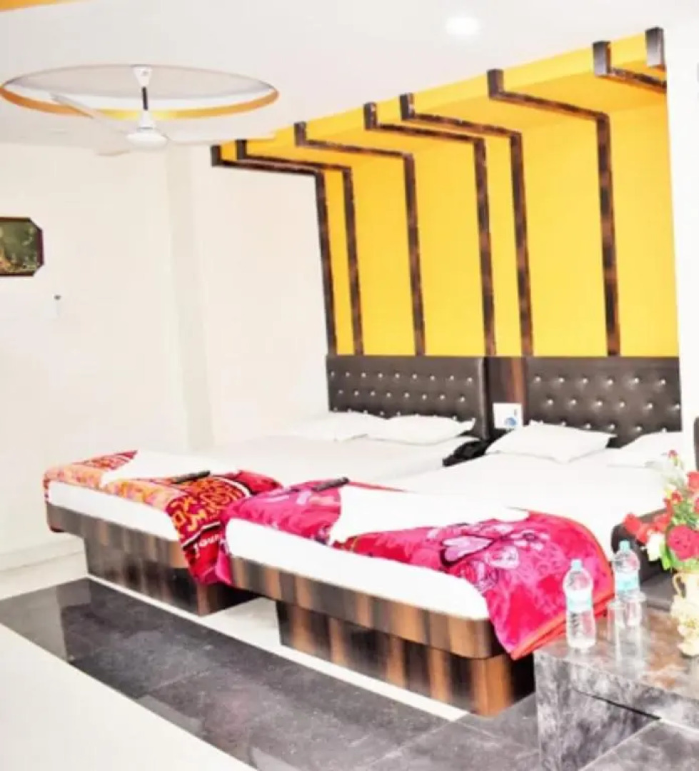 Hotel Grand Palace By WB Inn