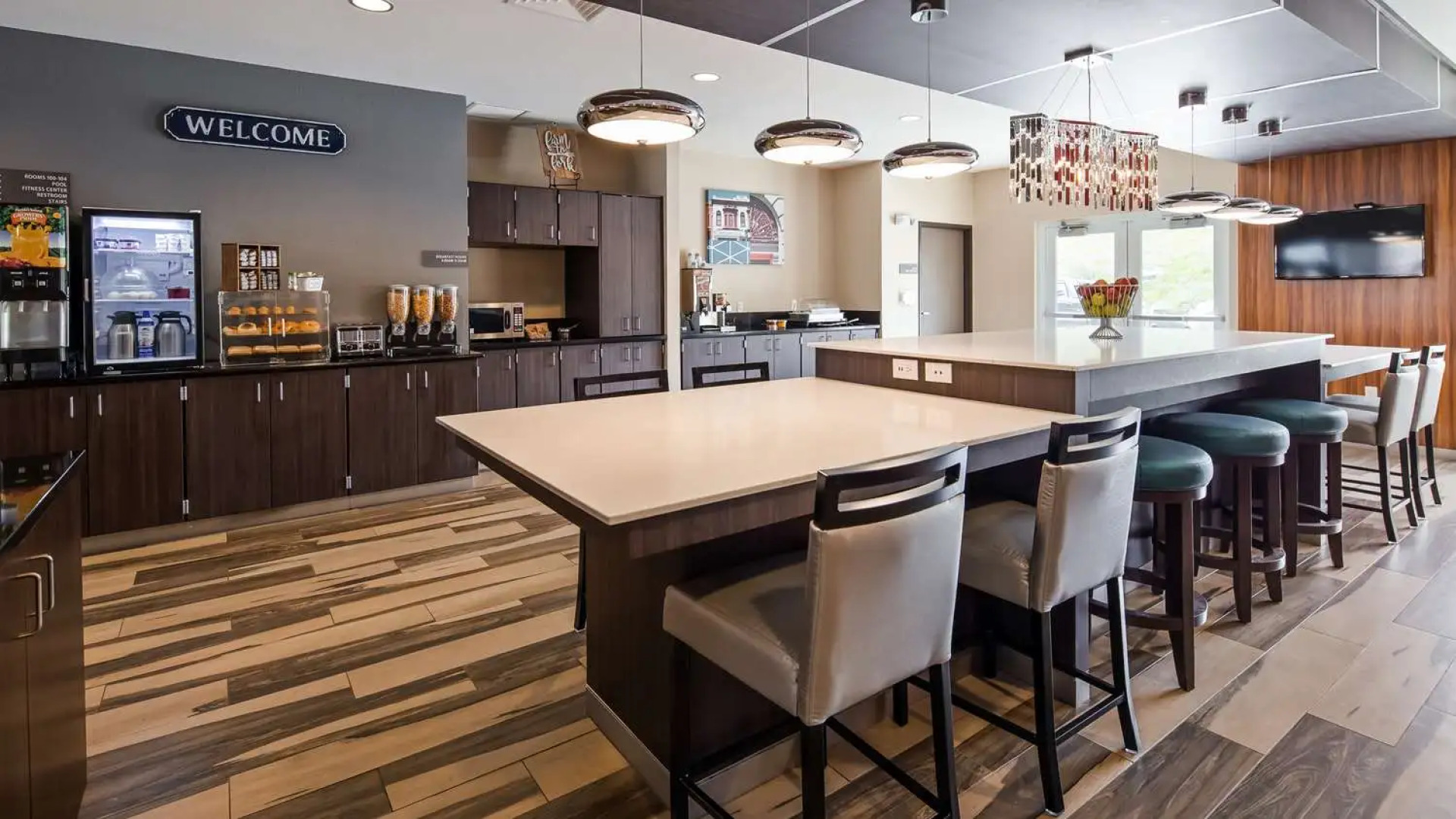 Super 8 Bismarck North