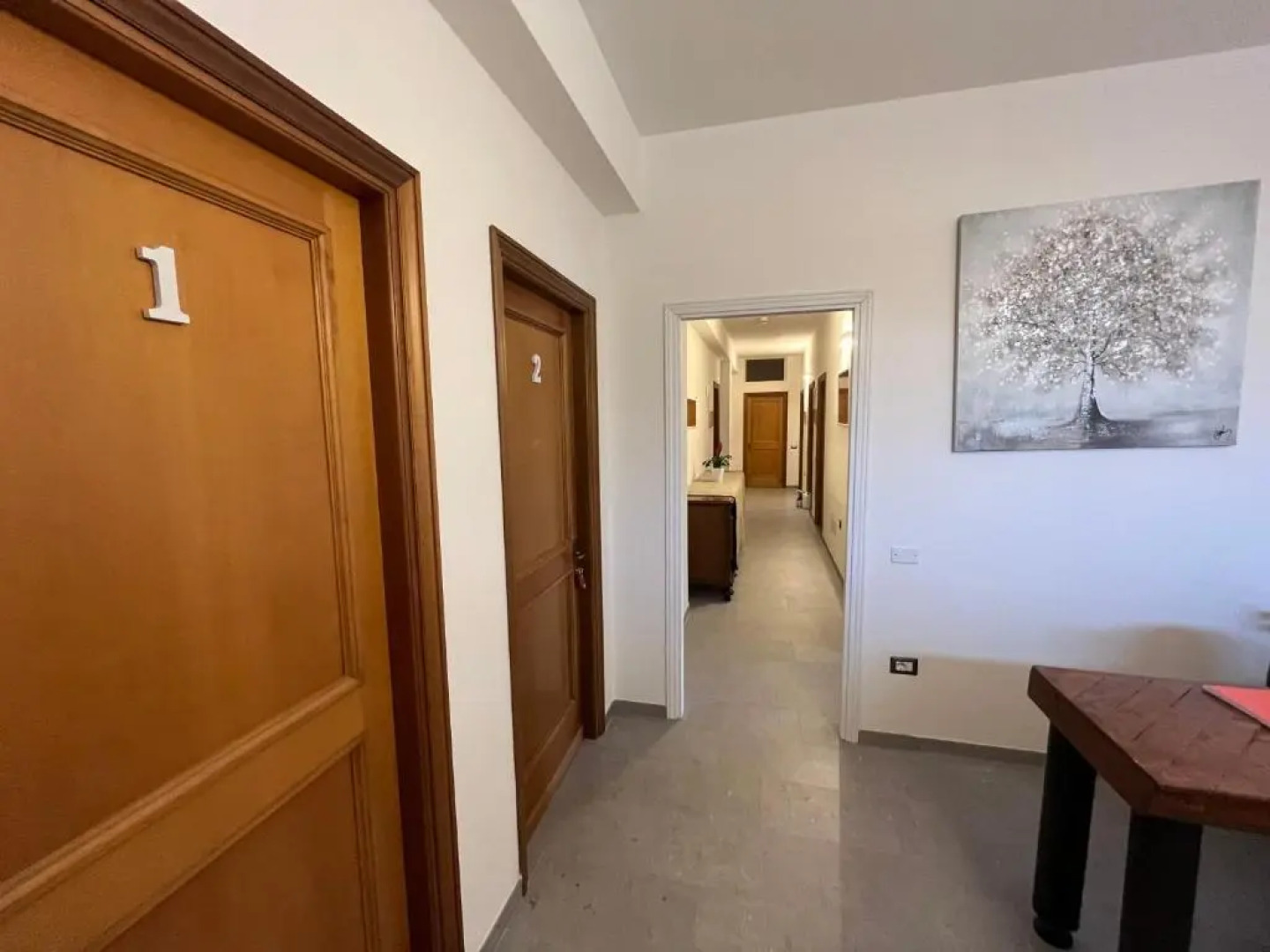 Baboe Affittacamere Iun F1037