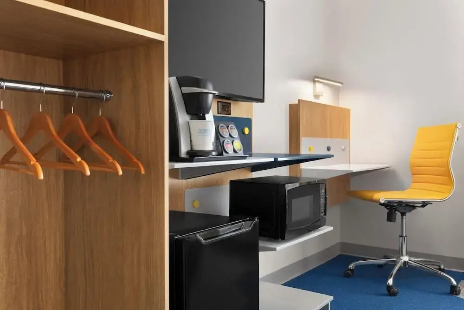 Microtel by Wyndham Lachute