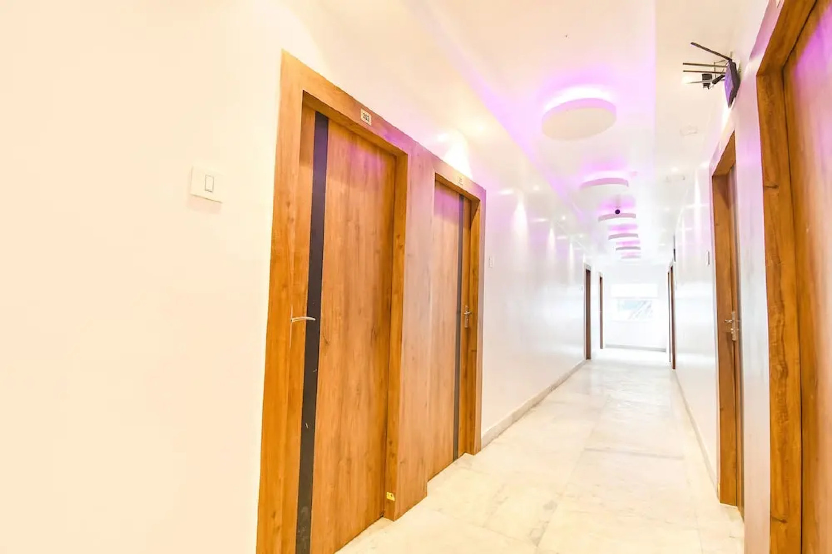 Fabhotel Prime The Golden Plaza