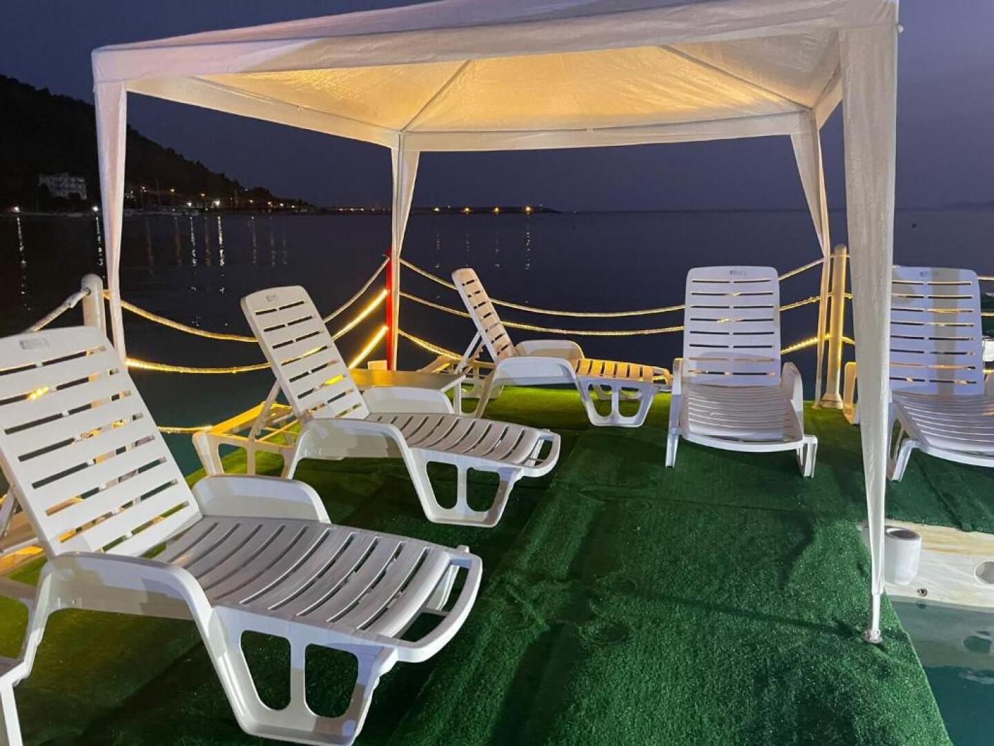 Sansi´s Sapri Camere