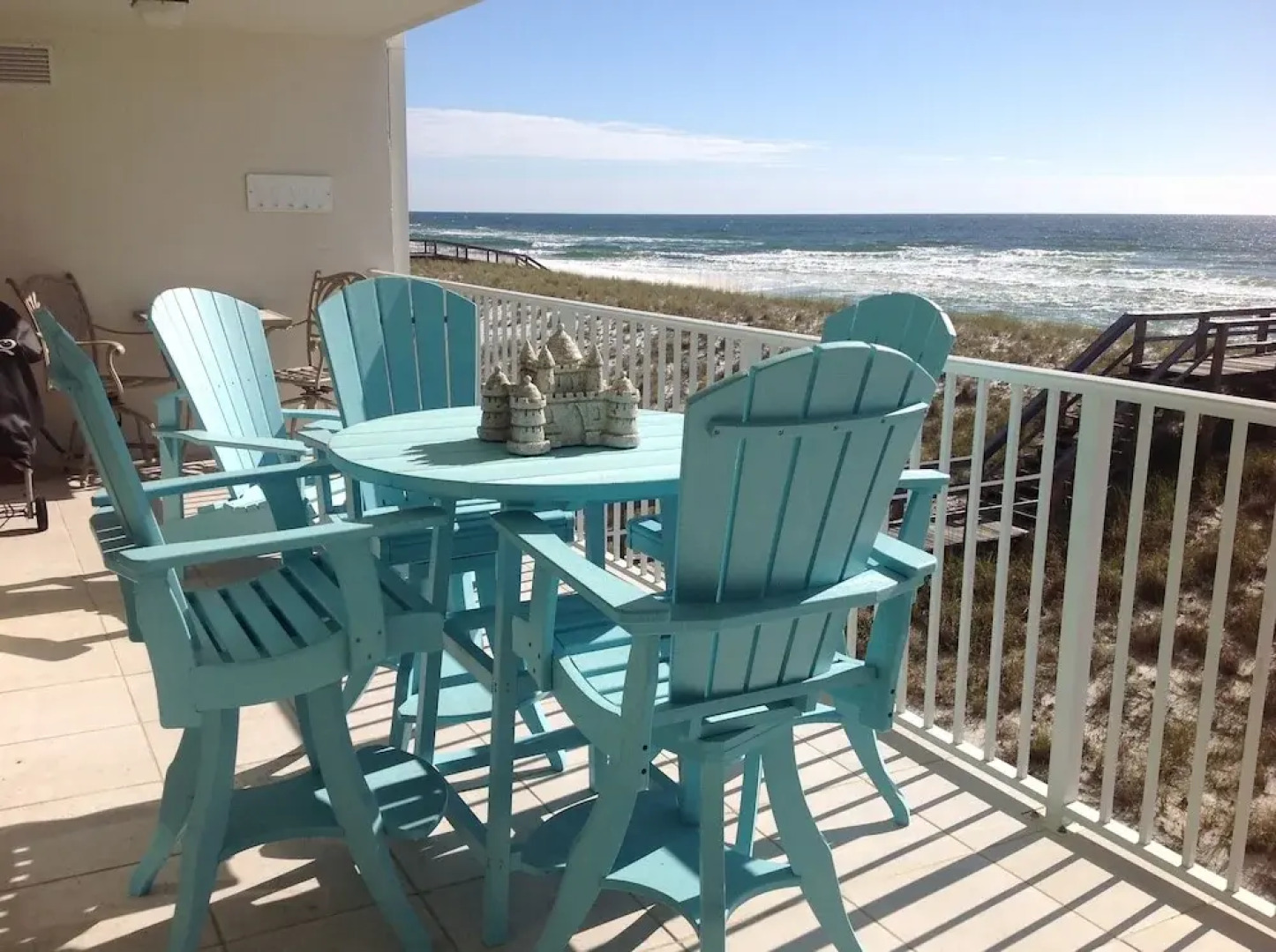 Sea Oats 4 Bedroom Condo by RedAwning