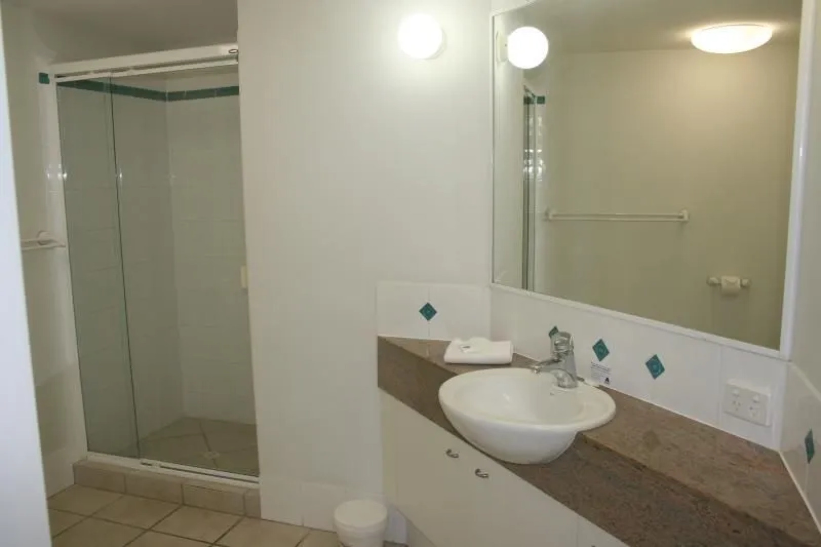 Kingsrow Holiday Apartments