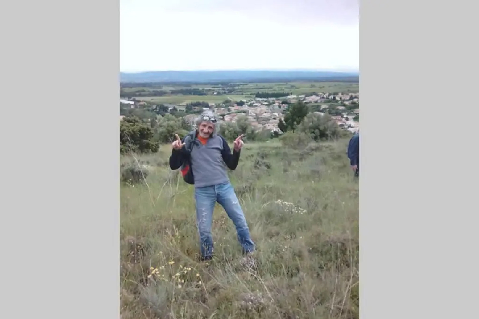 2+1 couchages + sdb dans appartement rénové.