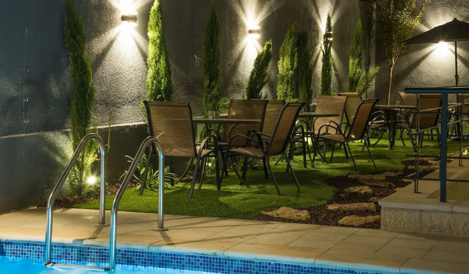 Shams Al Weibdeh Hotel Apartment