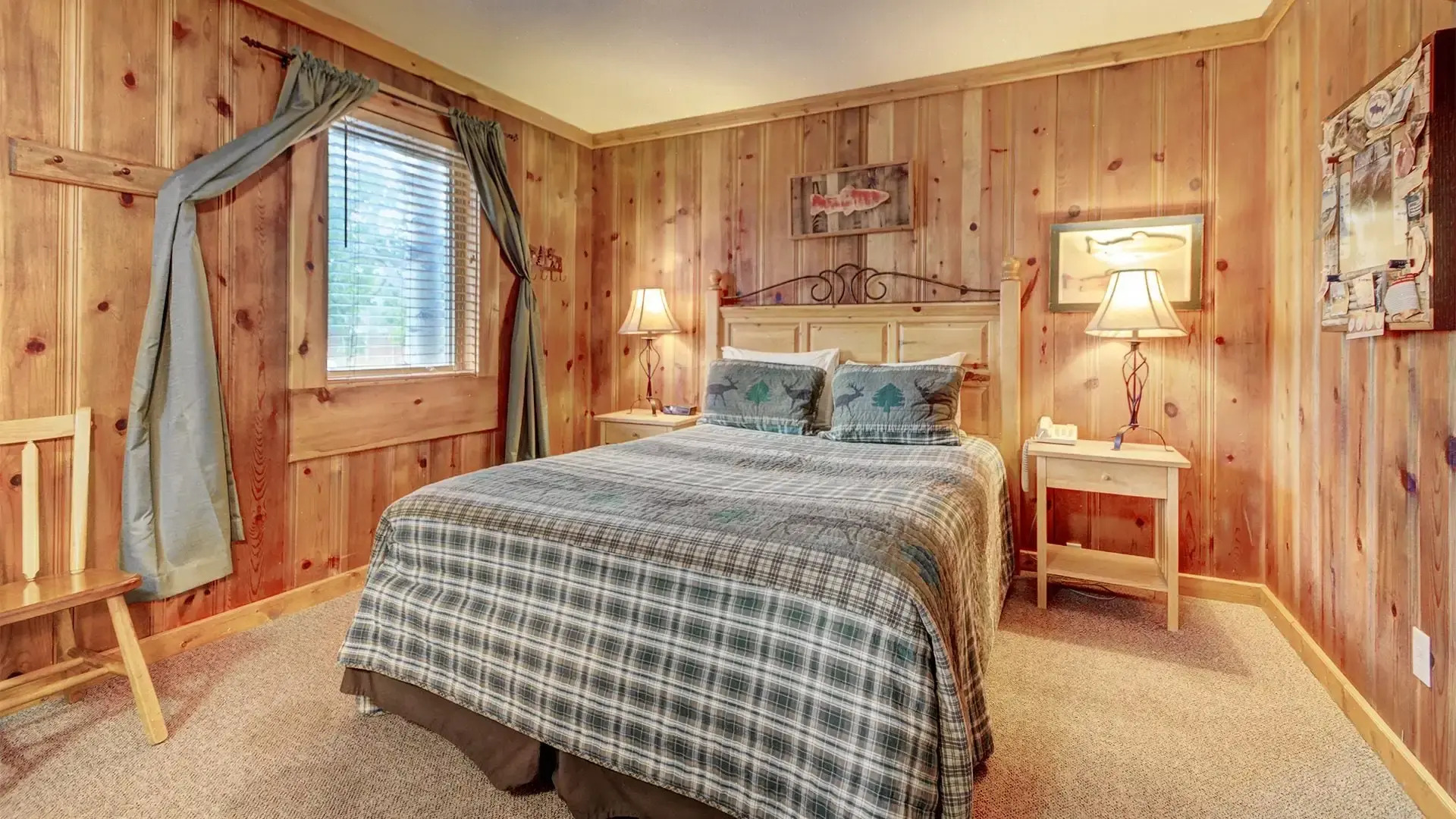 Eagle Fire Lodge & Cabins