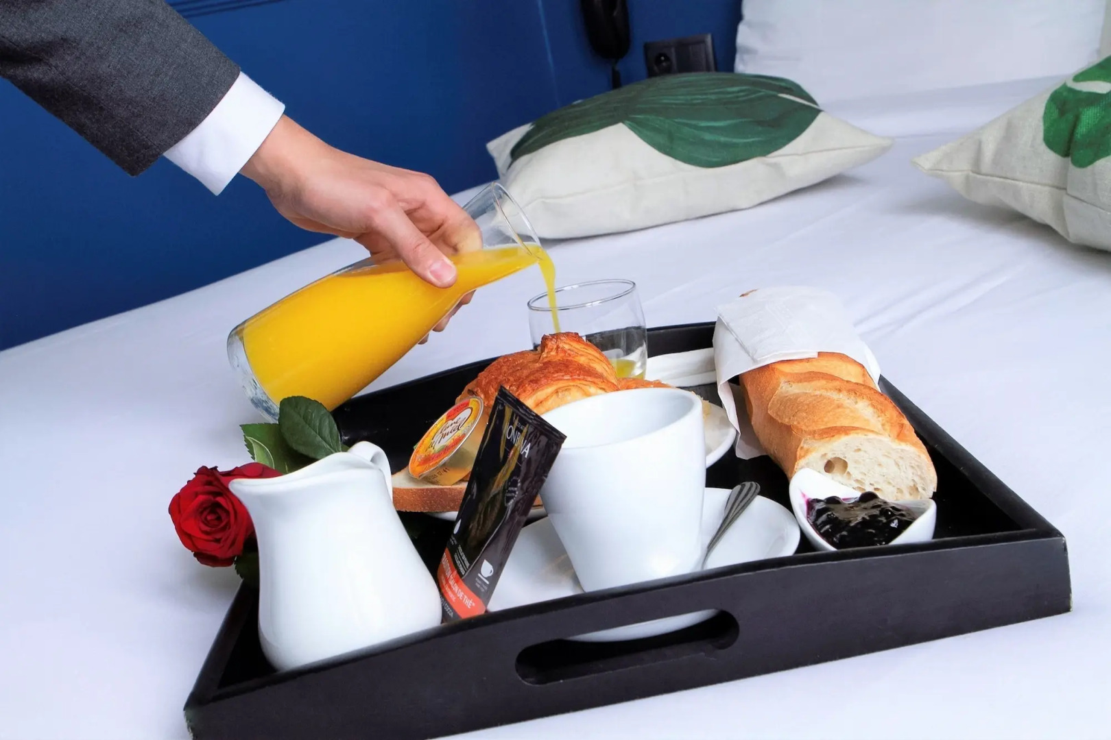 Hotel du Théâtre by Patrick Hayat