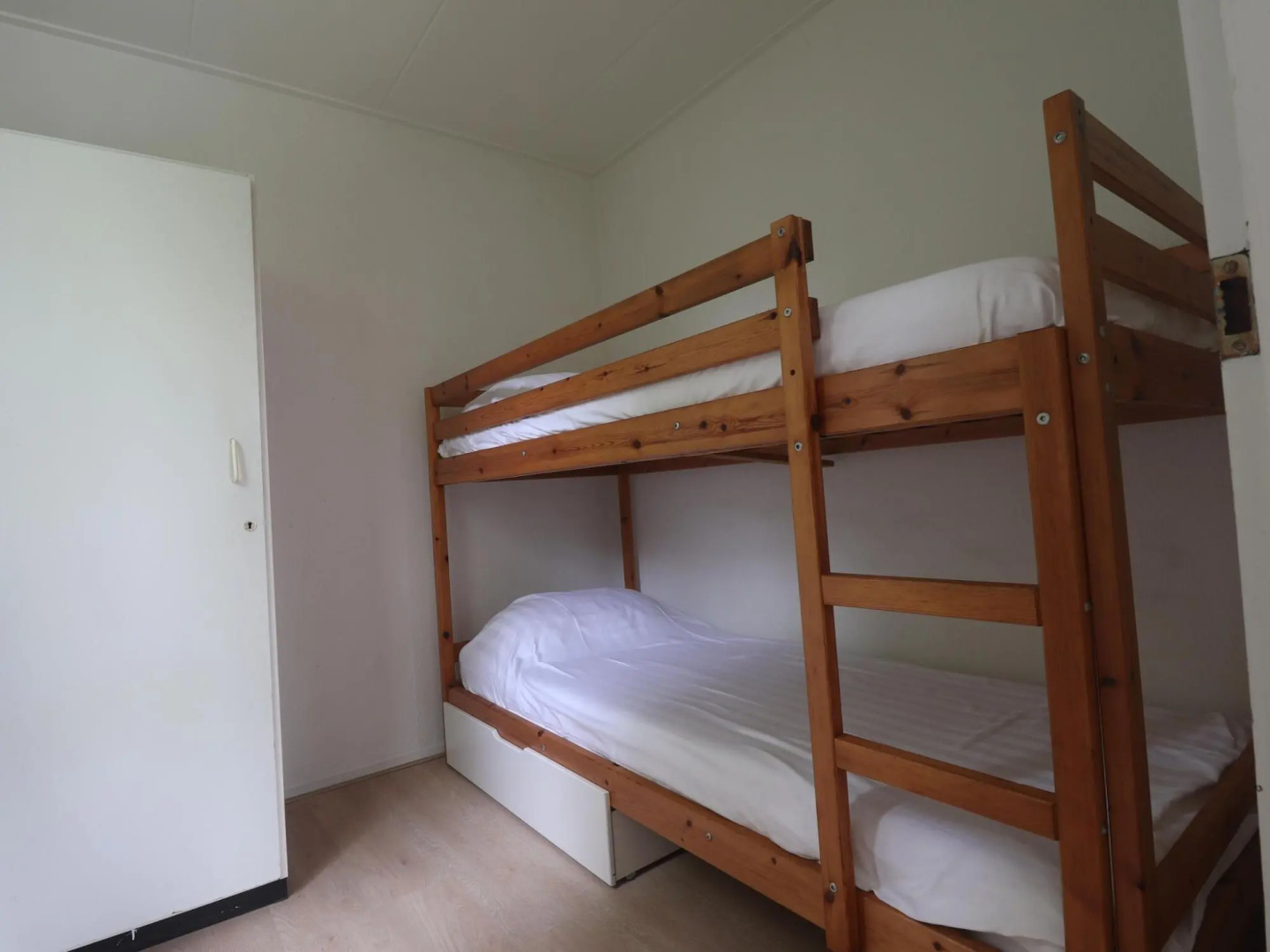 Nice House With a Dishwasher, Giethoorn at 21 km