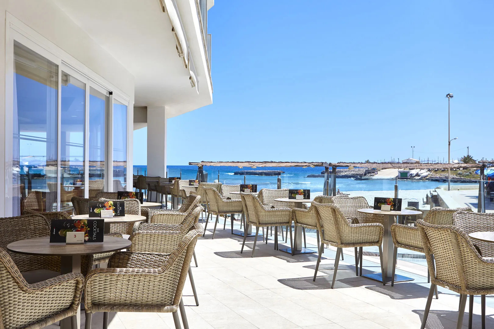 Universal Hotel Perla