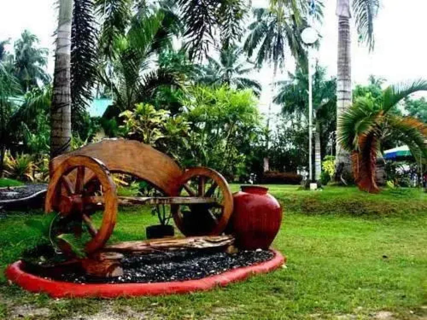 Fernandez Beach and Garden Resort