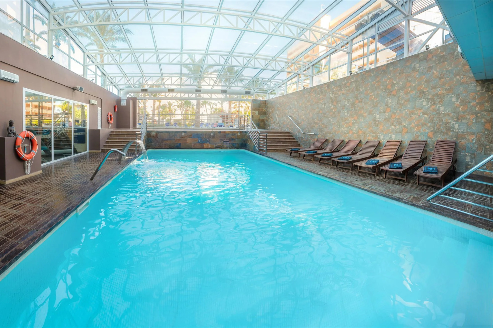 RH Ifach Family Hotel