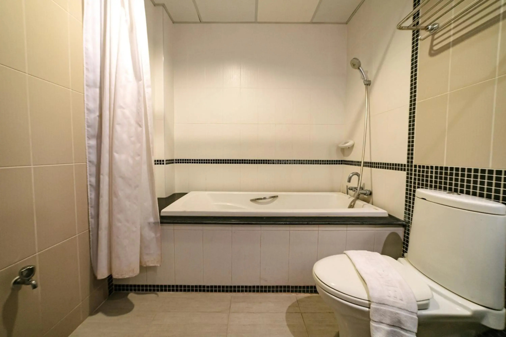 Rattana Residence Sakdidet