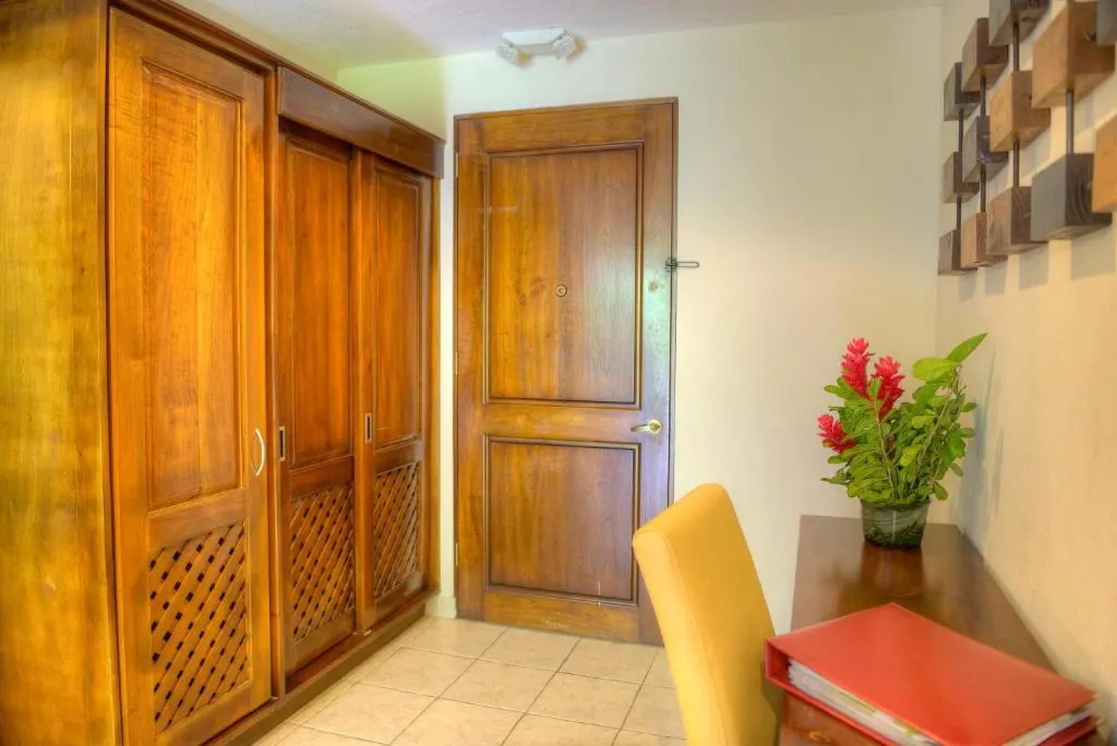 Pumilio Mountain & Ocean Hotel