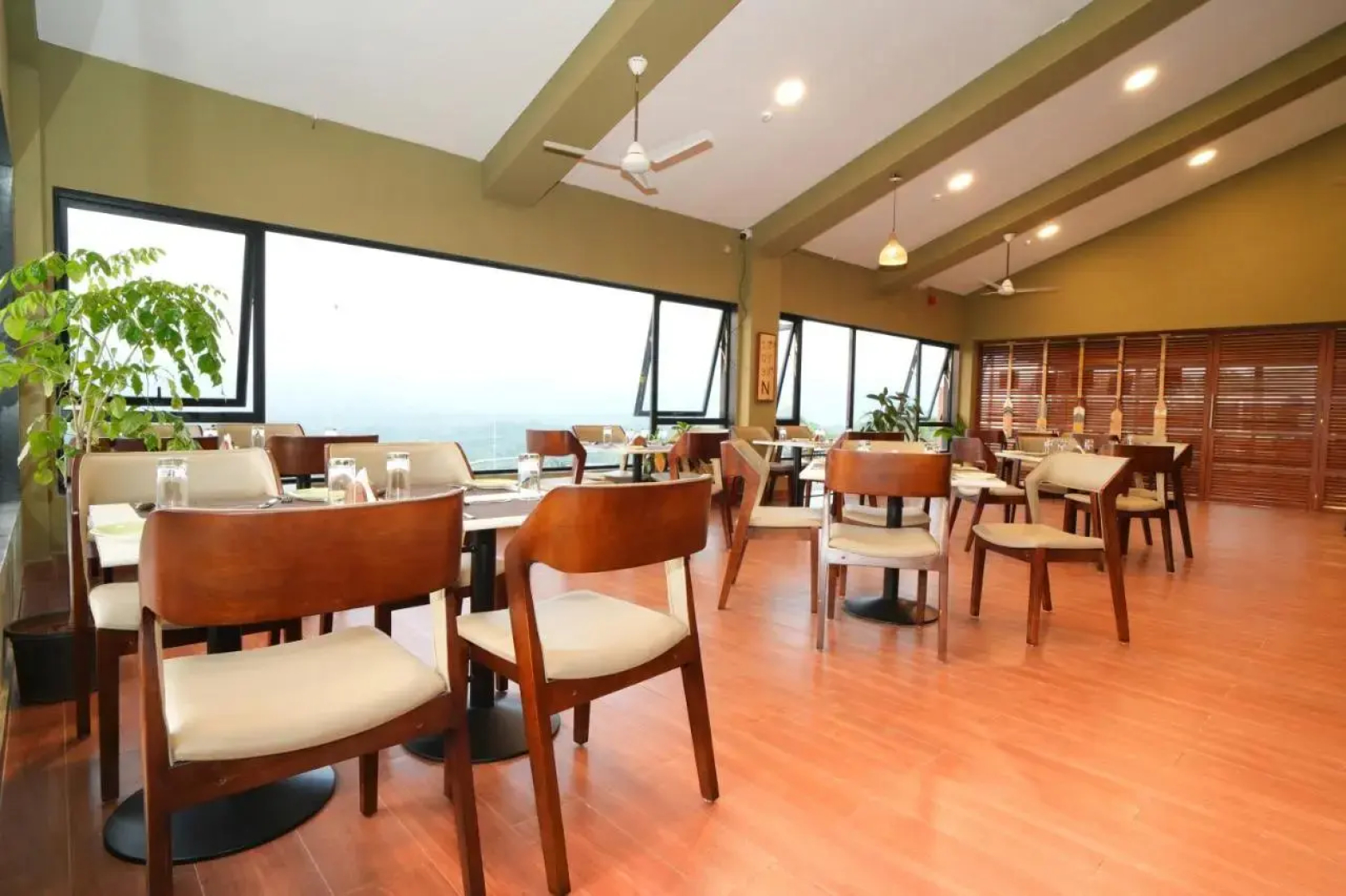 Gaurav Lords Resort
