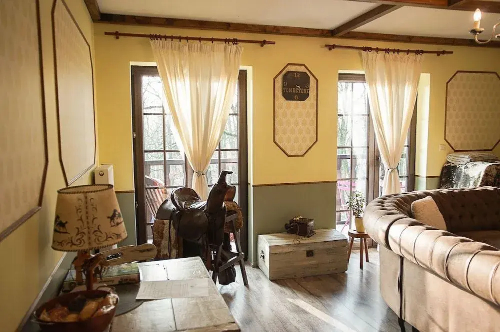 Guest House Western City