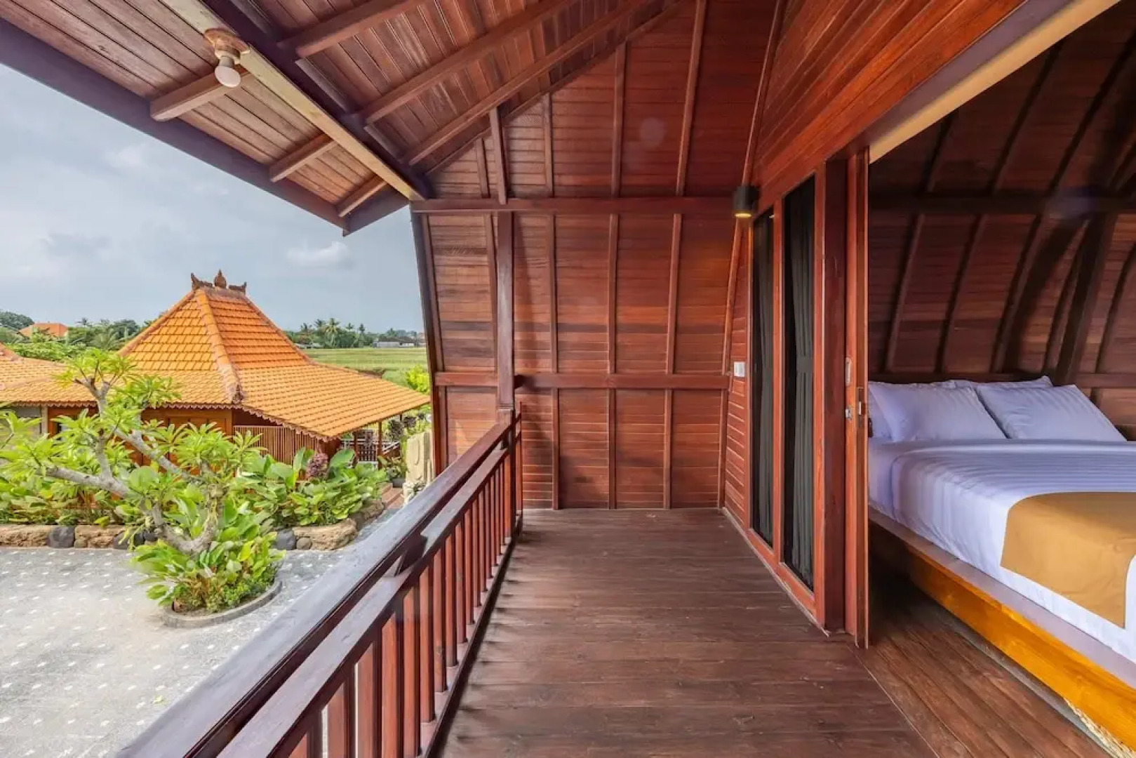 Cove Villa Banjar Segara