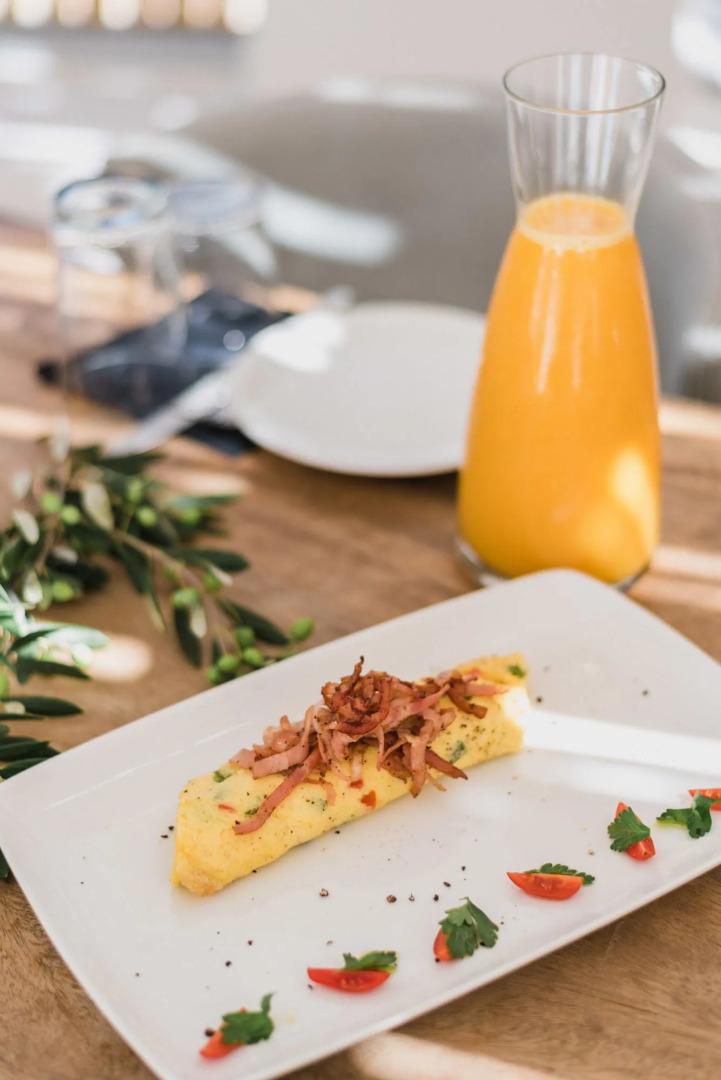 Villa Thea Collection