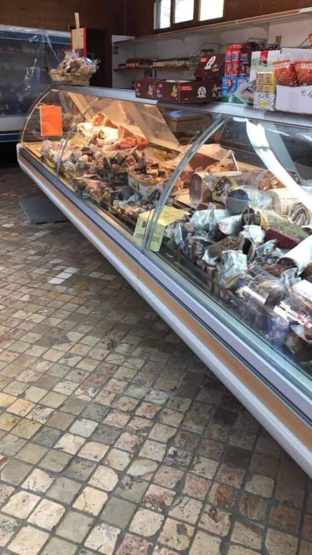 Comfort Mobilehome Camping in Viareggio 5pers R28