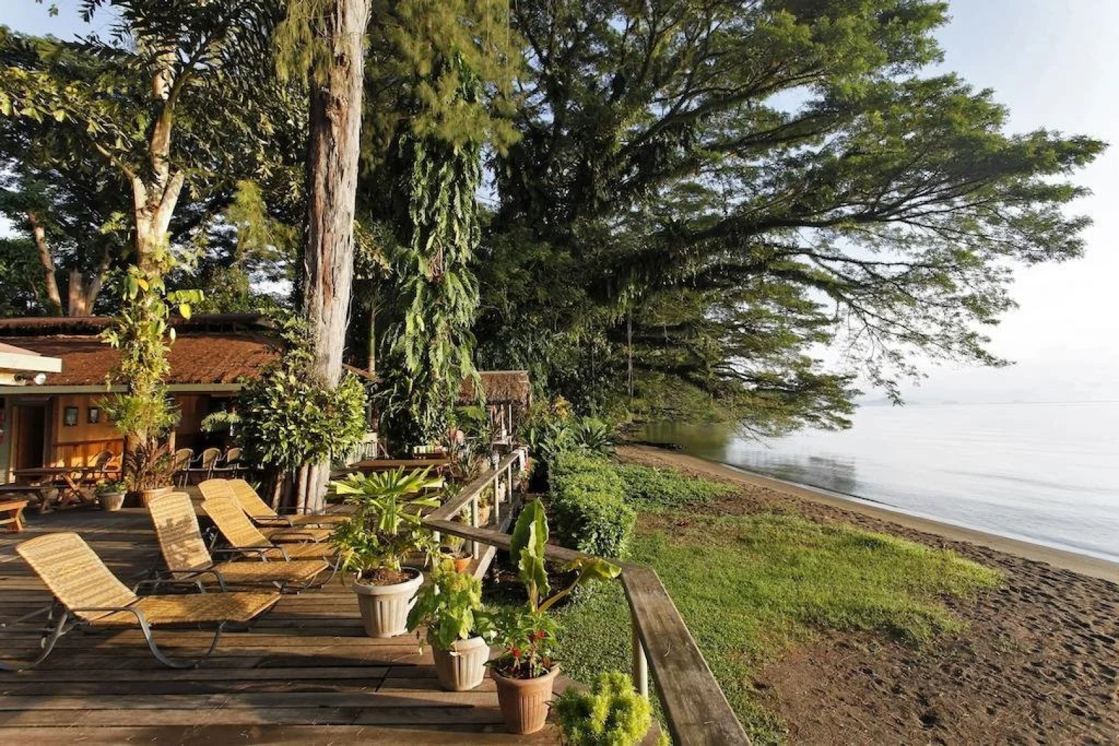 Walindi Plantation Resort