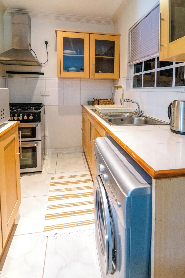 Woburn Villa Apartments