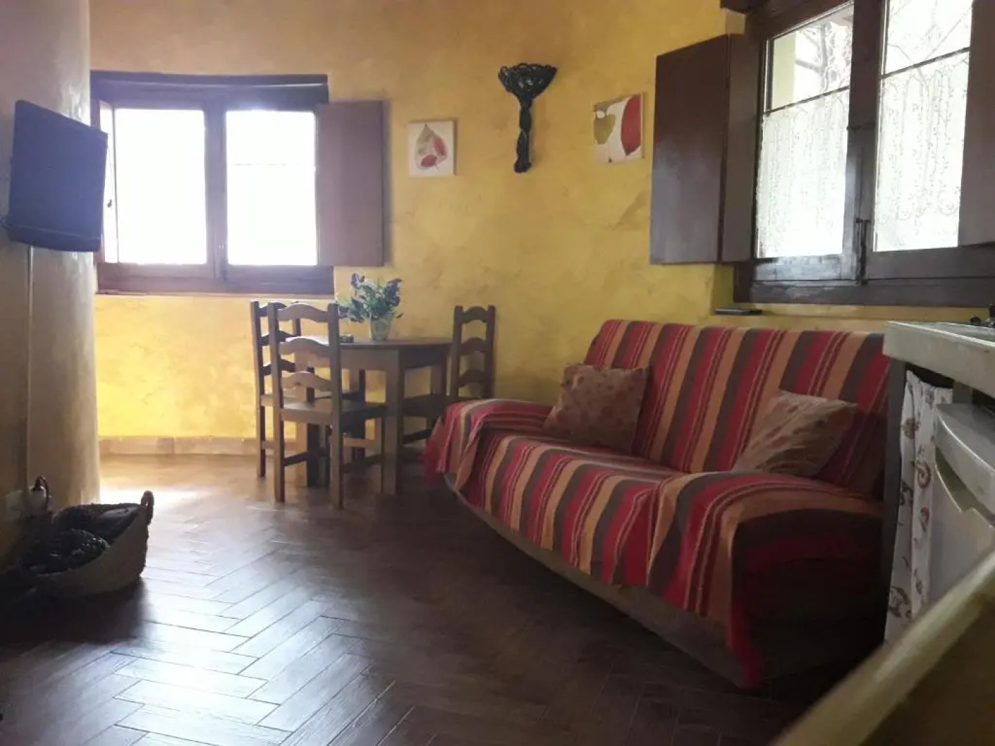 Apartamentos Rurales Ecopangea
