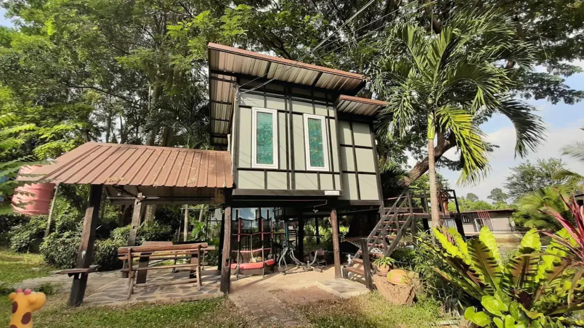 Sawan Srang Nang Kaew