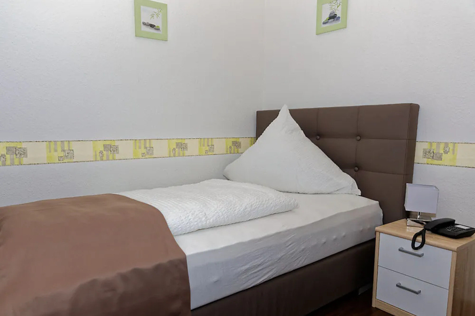 Hotel Hüttl - Garni