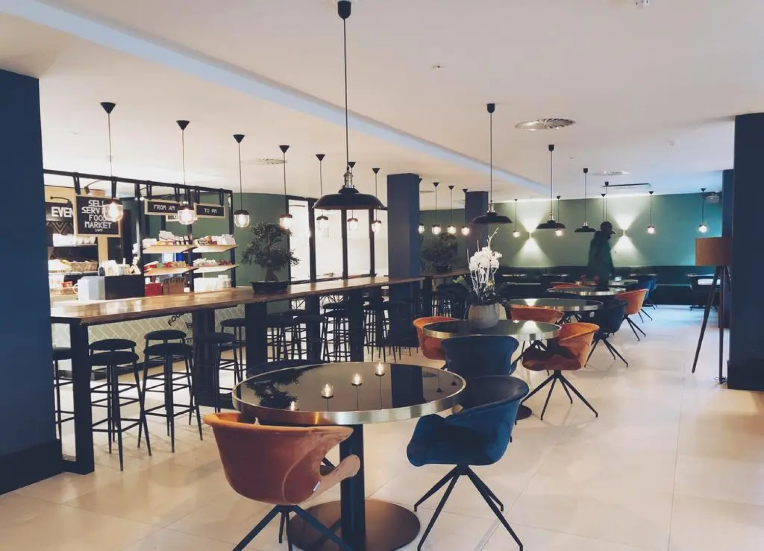 The James Hotel Rotterdam