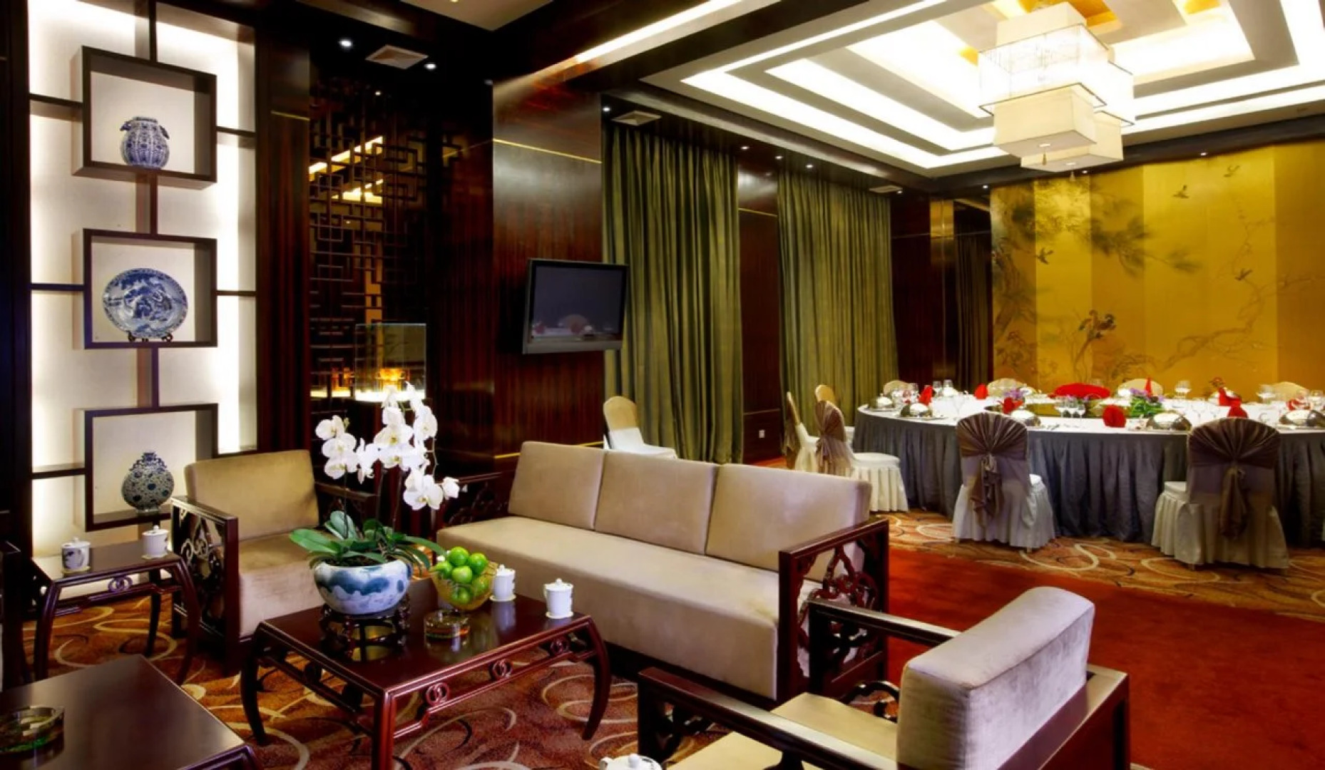 Kingdom Narada Grand Hotel